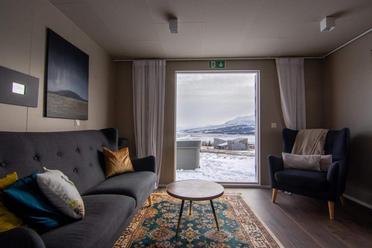Viking Cottages & Apartments アークレイリ エクステリア 写真